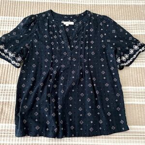 LOFT lightweight navy blue cotton top EUC